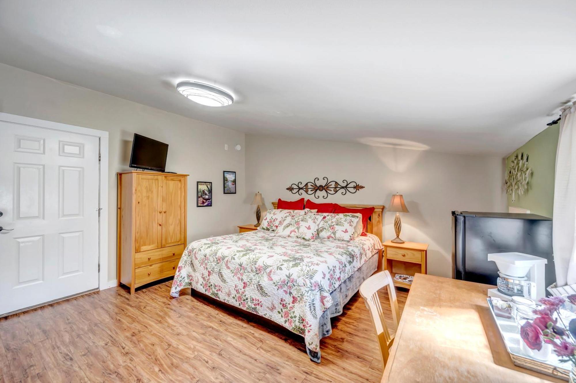 Full Moon Inn Fredericksburg Ngoại thất bức ảnh