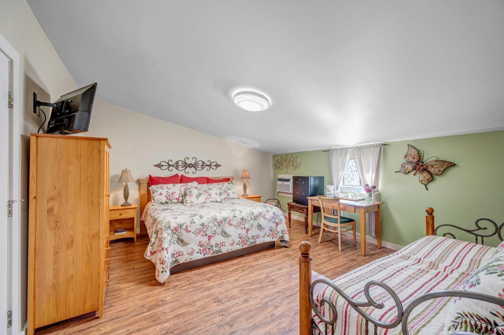 Full Moon Inn Fredericksburg Ngoại thất bức ảnh
