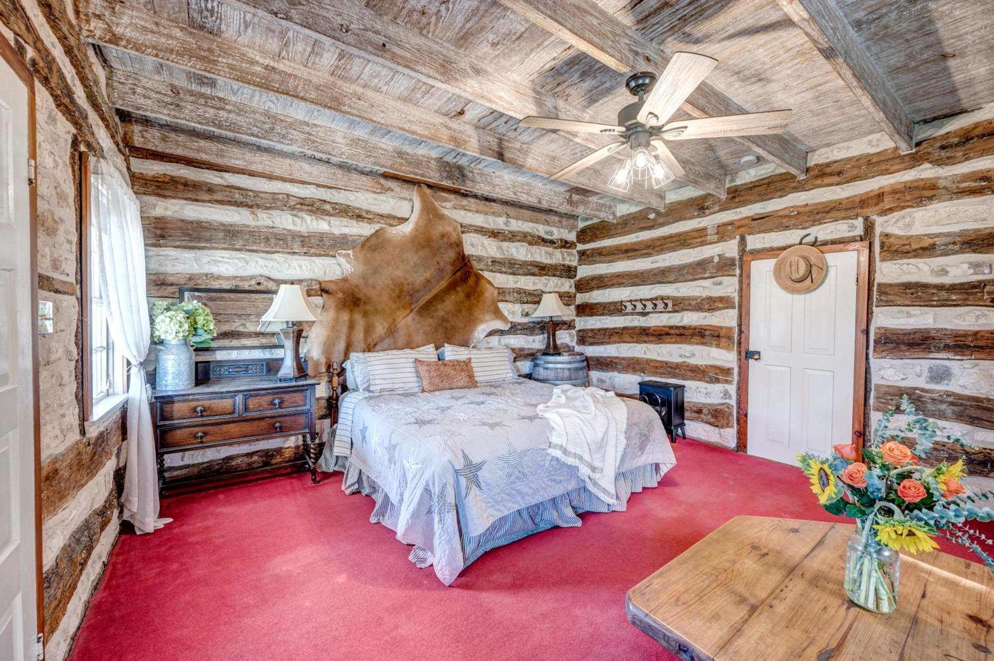 Full Moon Inn Fredericksburg Ngoại thất bức ảnh