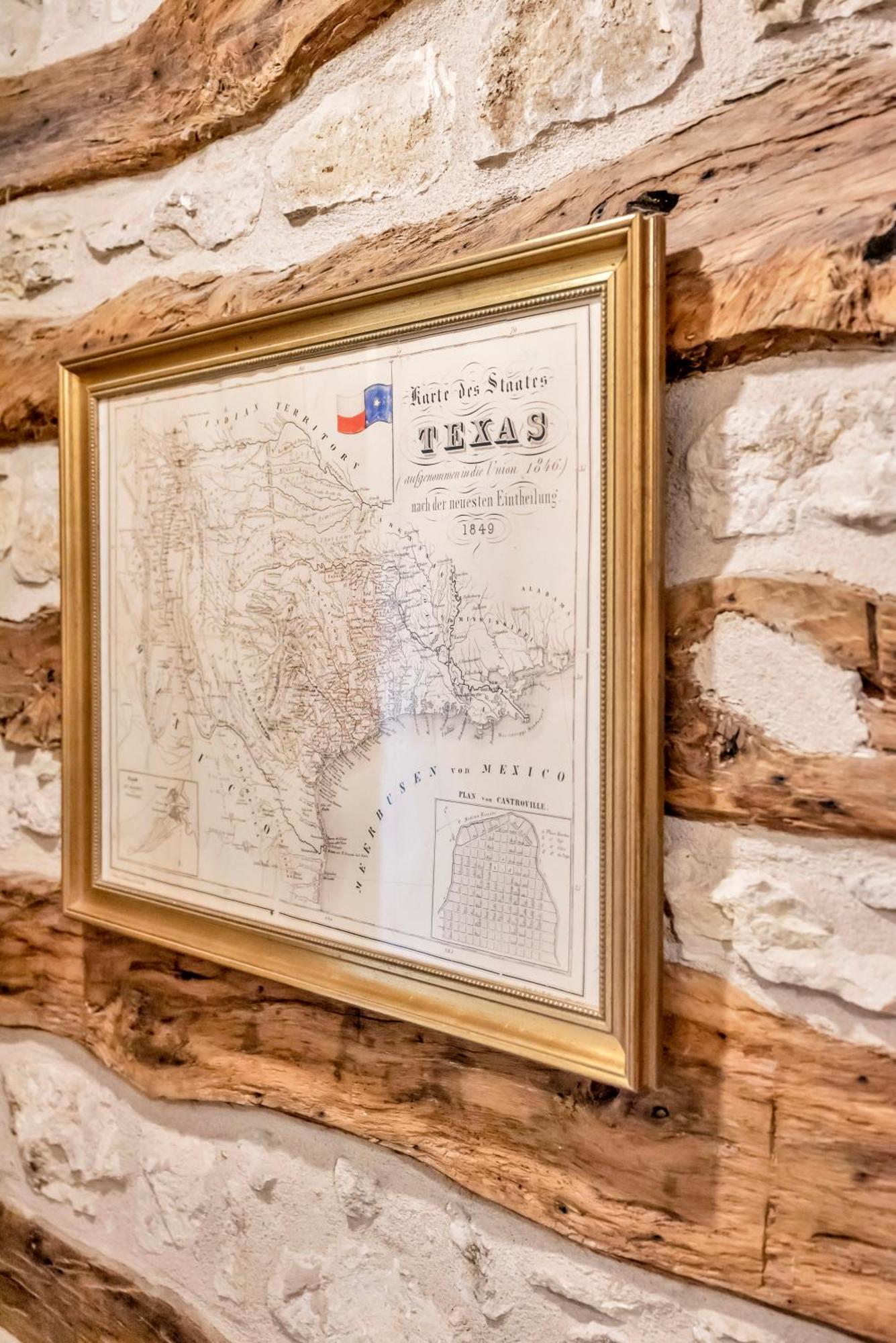Full Moon Inn Fredericksburg Ngoại thất bức ảnh