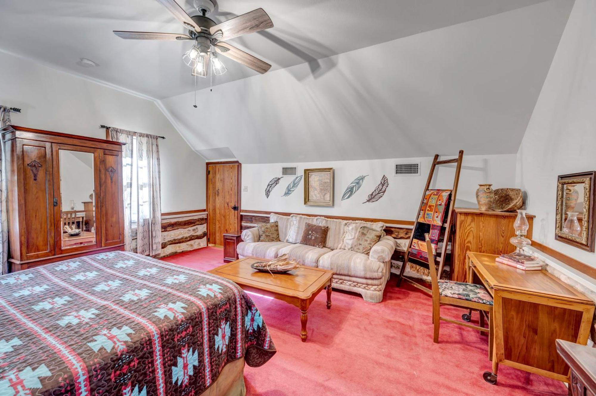 Full Moon Inn Fredericksburg Ngoại thất bức ảnh