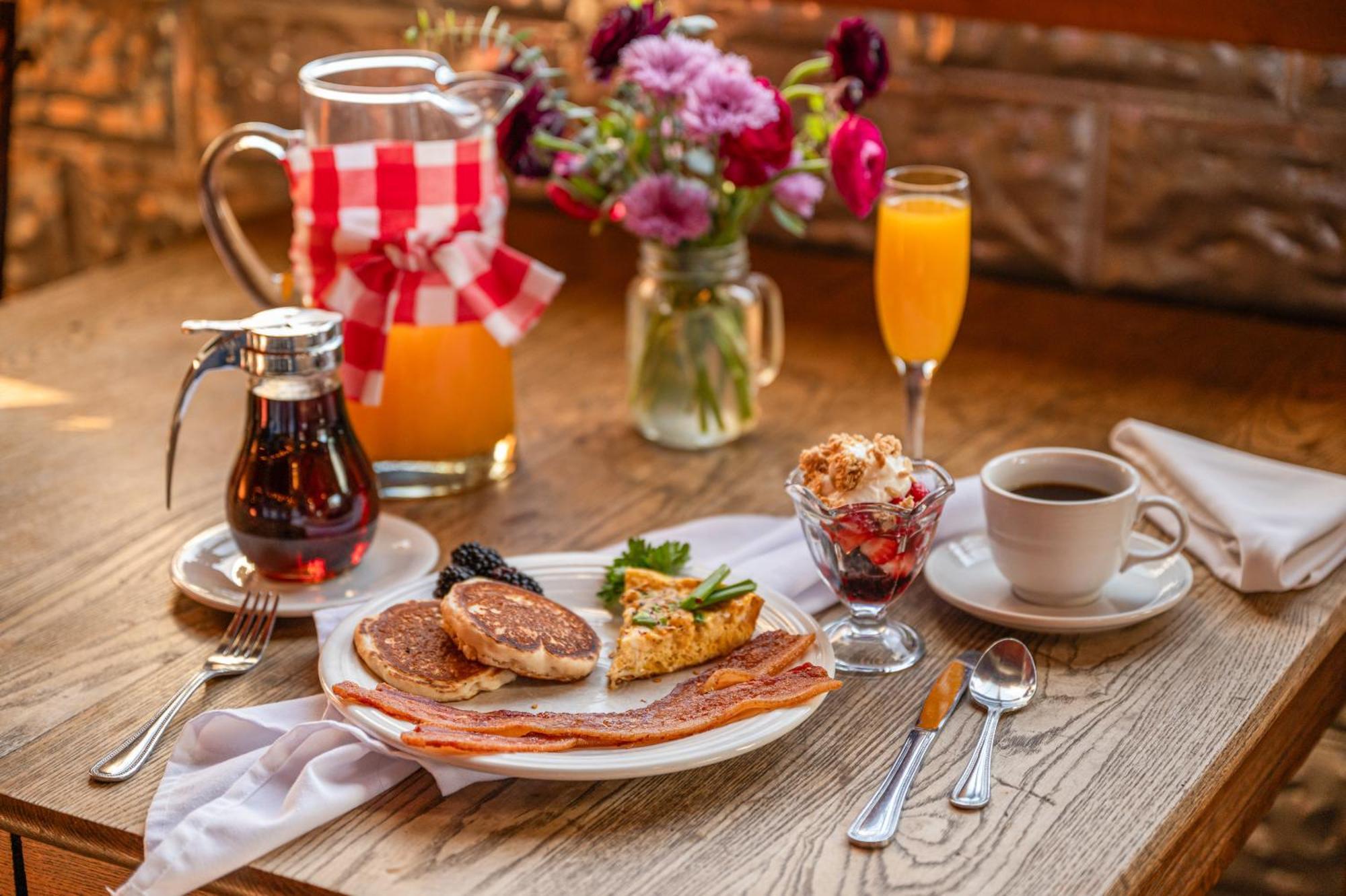 Full Moon Inn Fredericksburg Ngoại thất bức ảnh