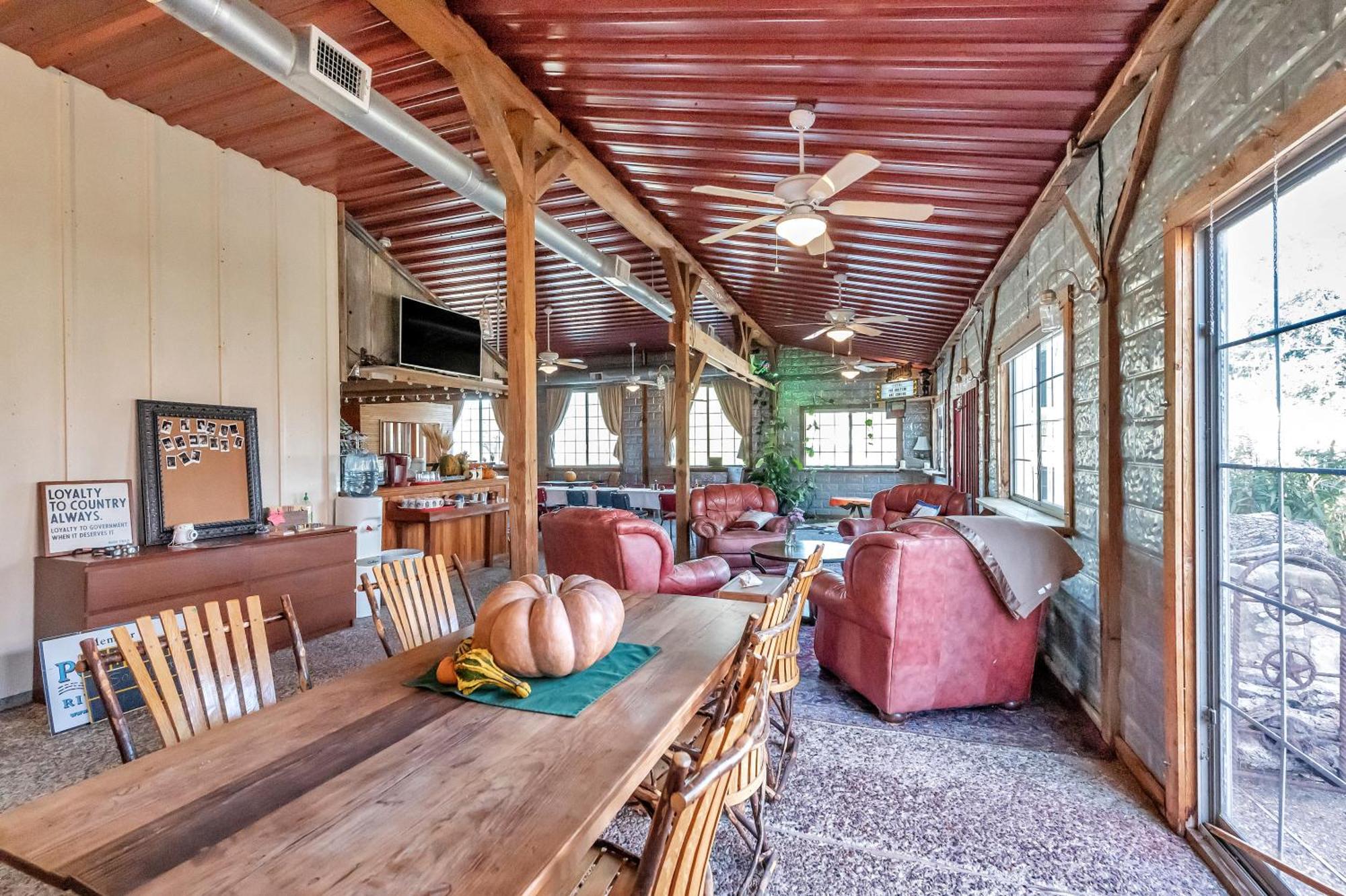 Full Moon Inn Fredericksburg Ngoại thất bức ảnh