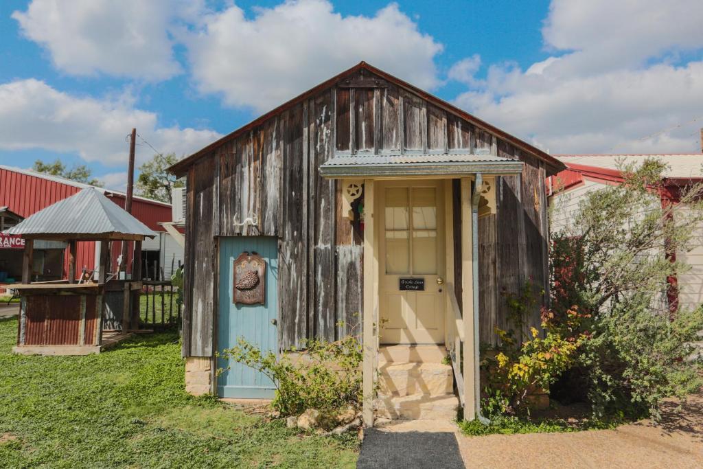Full Moon Inn Fredericksburg Phòng bức ảnh